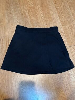 Hollister Ultra High Rise Skort